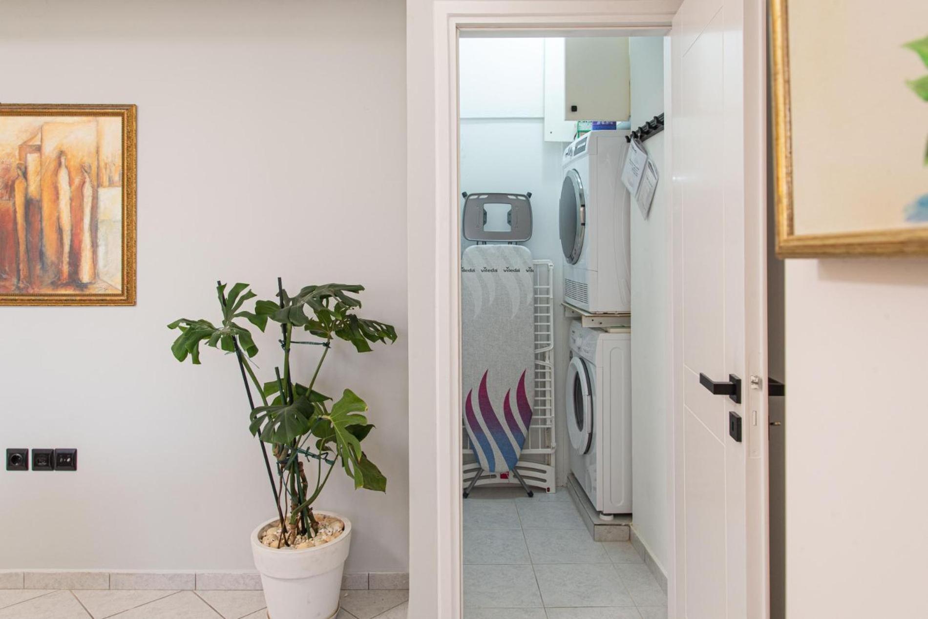 Sky 7 View Apartment Heraklion  Екстер'єр фото