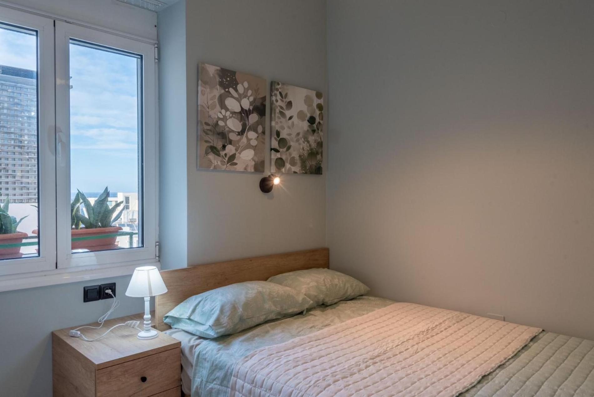 Sky 7 View Apartment Heraklion  Екстер'єр фото