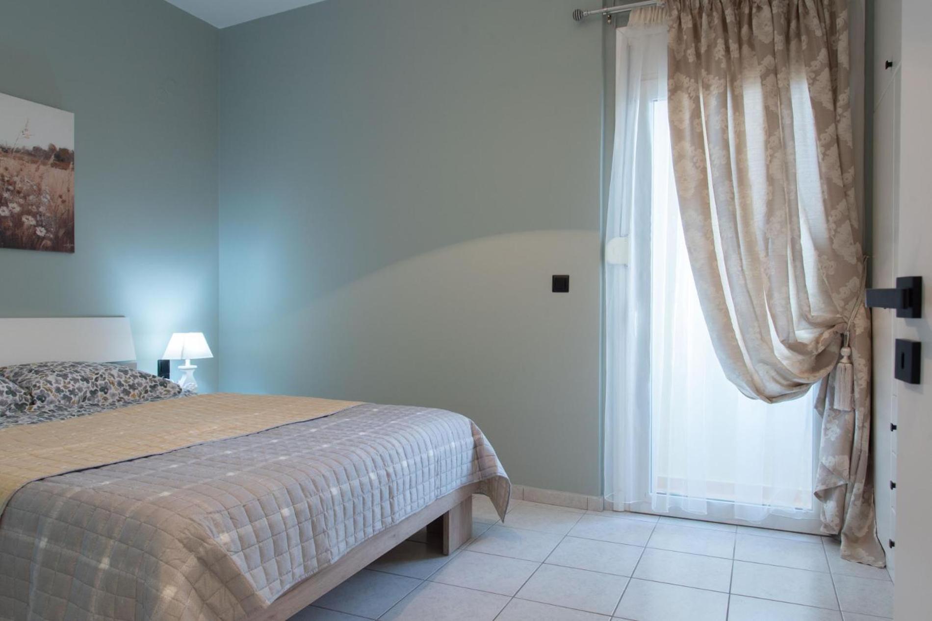 Sky 7 View Apartment Heraklion  Екстер'єр фото