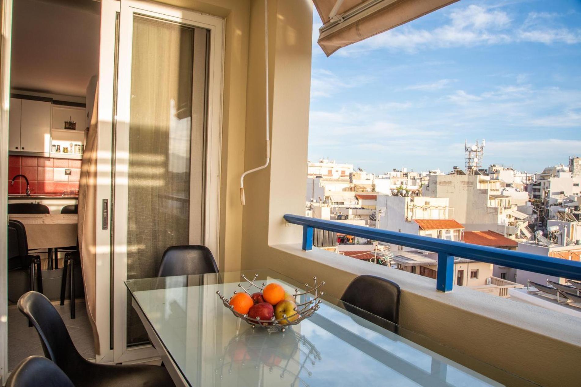 Sky 7 View Apartment Heraklion  Екстер'єр фото